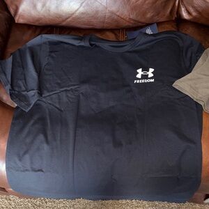 Under Armour Freedom Tees (lot of 5) XL